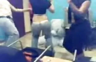 كانت عاهرة متزوجة من طفل أسود. تنزيل افلام سكس اجنبية