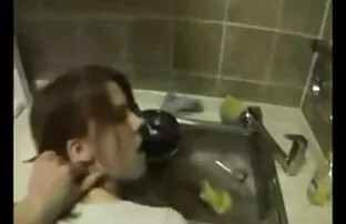 الجنس مع فتاة تحميل افلام اجنبية سكس ذات شعر بني في الصب.