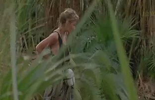 بقرة تحميل مقاطع فيديو سكس اجنبي سوداء تقاتل مع شقراء.