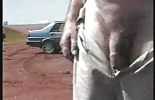 الرجيج تنزيل افلام اجنبي سكس الديك في السيارة.