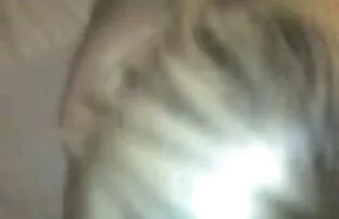 بنات تمارس الجنس مع رجل في الحمام. سكس اجنبية تنزيل