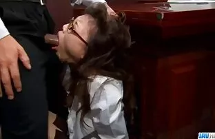 المرأة تعطي الرجل تحميل افلام سيكس اجنبي غداء لطيفة لجعل الحب.