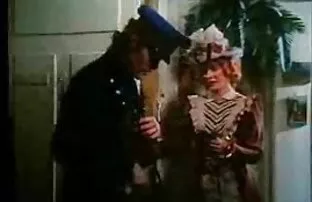 وضعه بذكاء في الفم تحميل افلام سيكس اجنبي والأخت.
