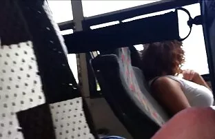 الرجل لديه ديك تنزيل سكس اجنبي كبيرة.