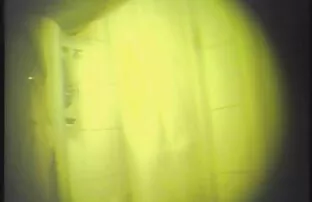 فتاة ذات شعر سكس اجنبي تحميل مجاني بني تخدم حشدا من الثقوب السوداء.