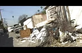 المرأة الجميلة الداعر في غرفة النوم مع ابنه. سكس اجنبي تحميل
